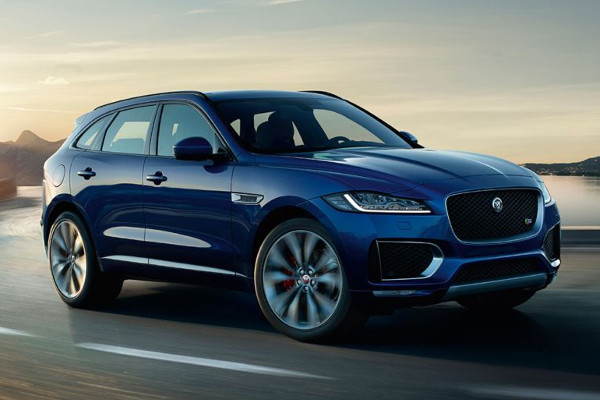 JAGUAR F-Pace 3.0 TDV6 AT Pure
